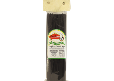SPAGHETTI AL NERO DI SEPPIA Pasta fresca secca prodotta a Matera  confezione da 1/2 Kg